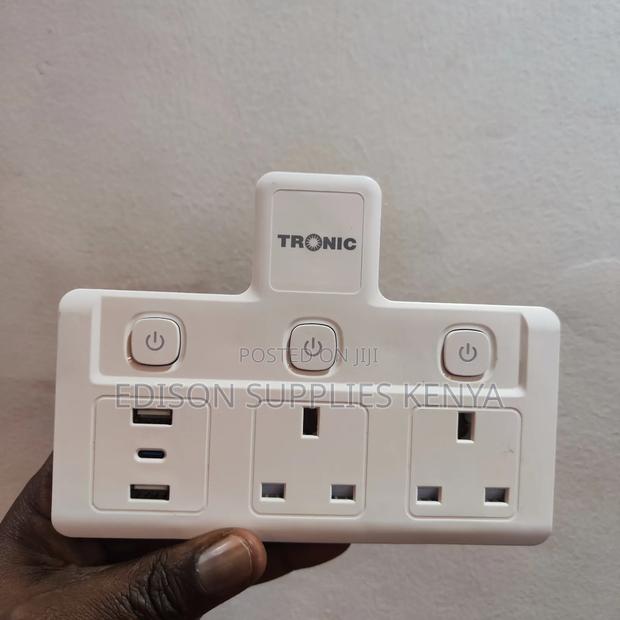 Tronic Multi Socket Travel Adaptor Usb Port Extension Socket - thumbnail 4