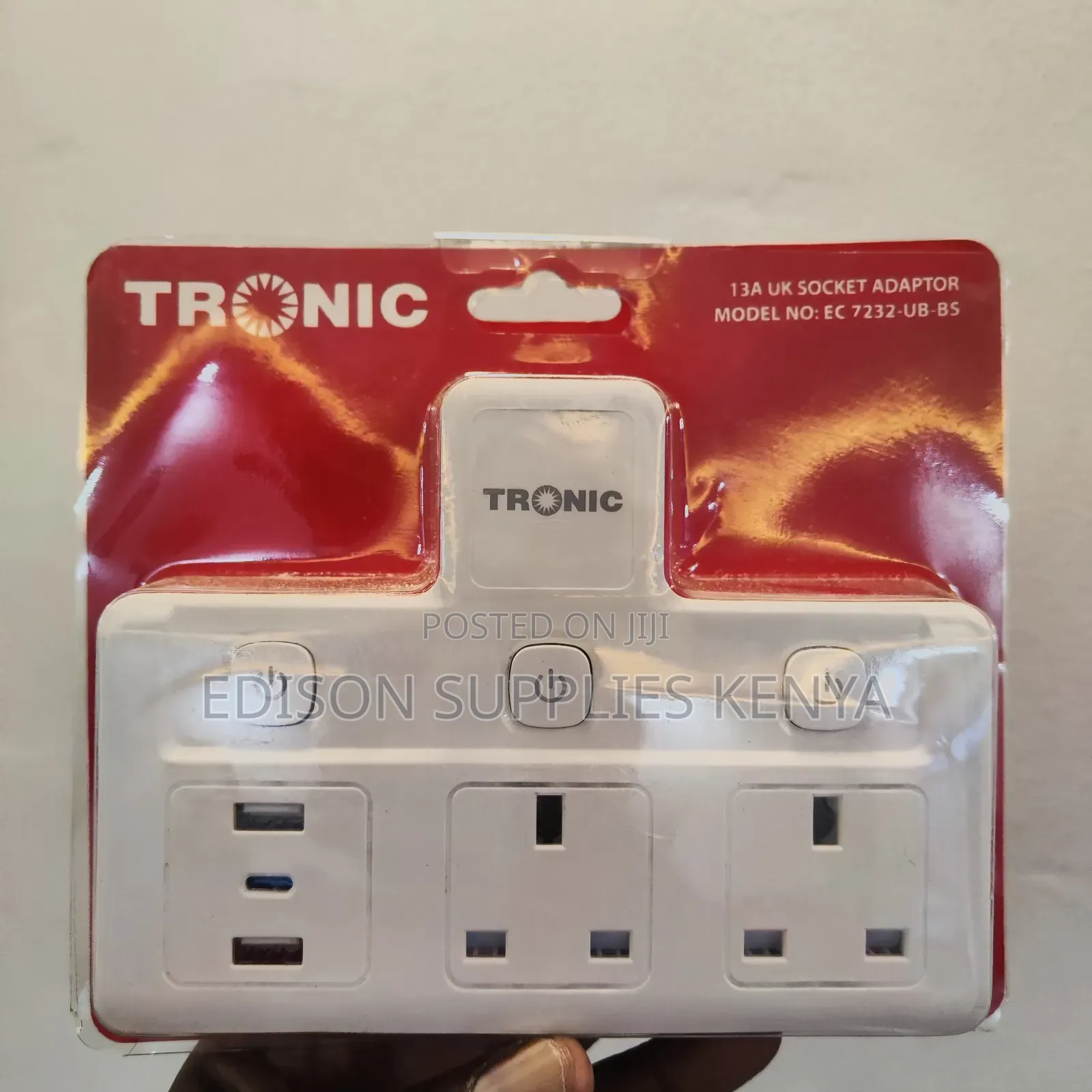 Tronic Multi Socket Travel Adaptor Usb Port Extension Socket