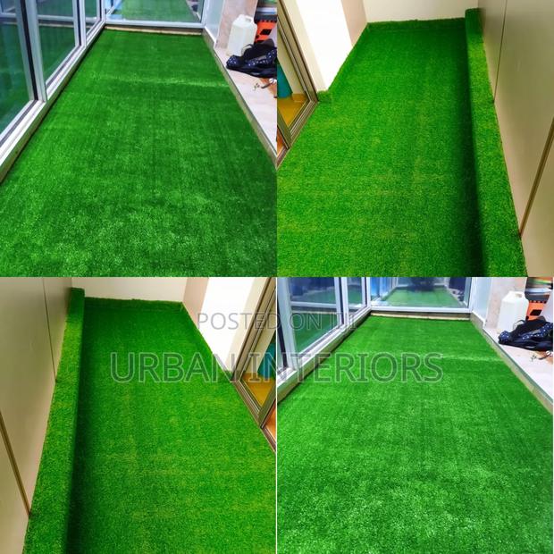 Grass Carpet Grass Carpet Installation in Small Balconies