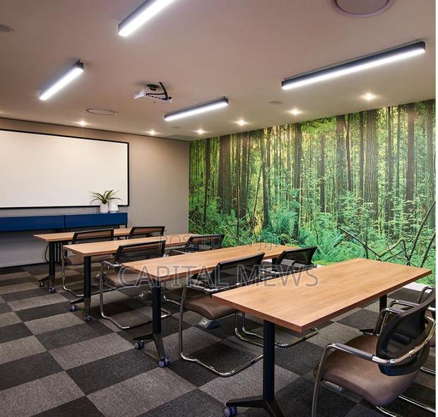 Productive Co Working Space With Private Spaces - thumbnail 3