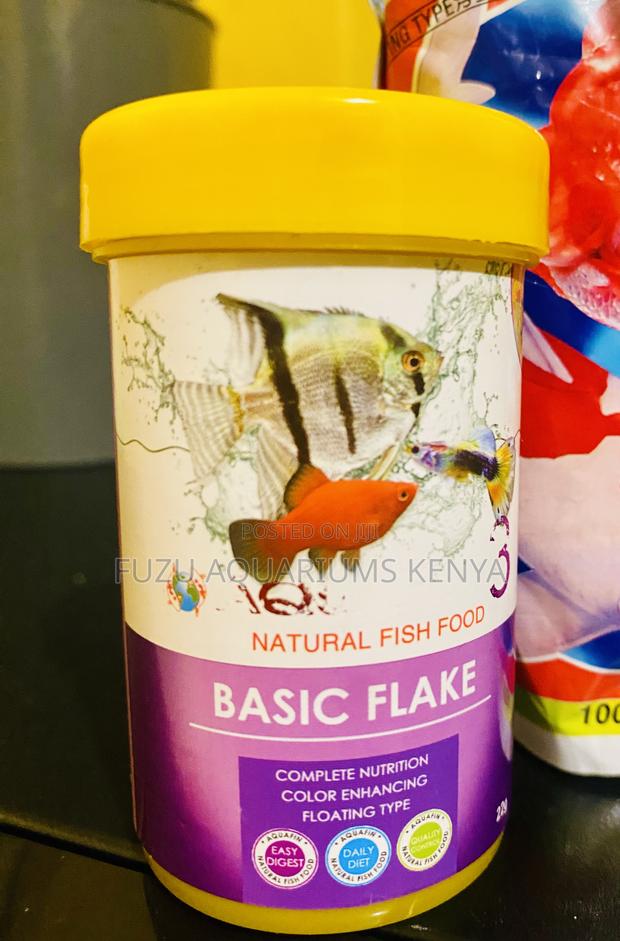 Easy-to-Digest Fish Flakes – Low Waste Formula - main view