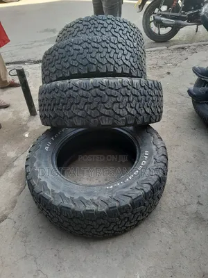 265/65r17 Bf Goodrich Tyres Slightly Used