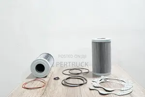 P560973 Hydraulic Filter Cartridge/P560971 Trans Filter Kit