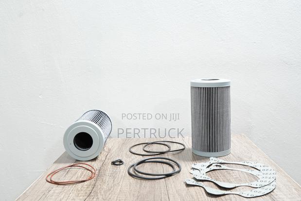 P560973 Hydraulic Filter Cartridge/P560971 Trans Filter Kit