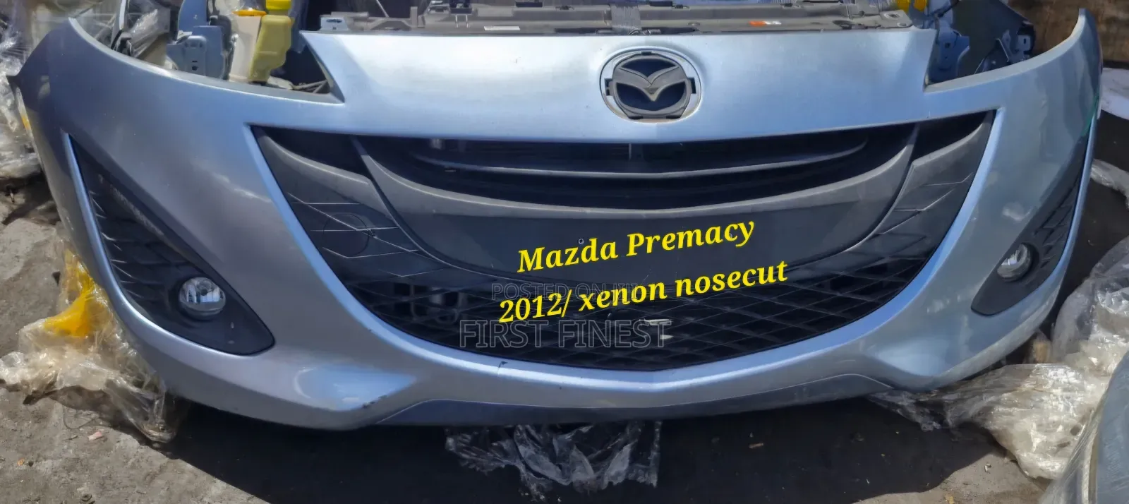 Premacy Mazda Nosecut 2012/ Xenon