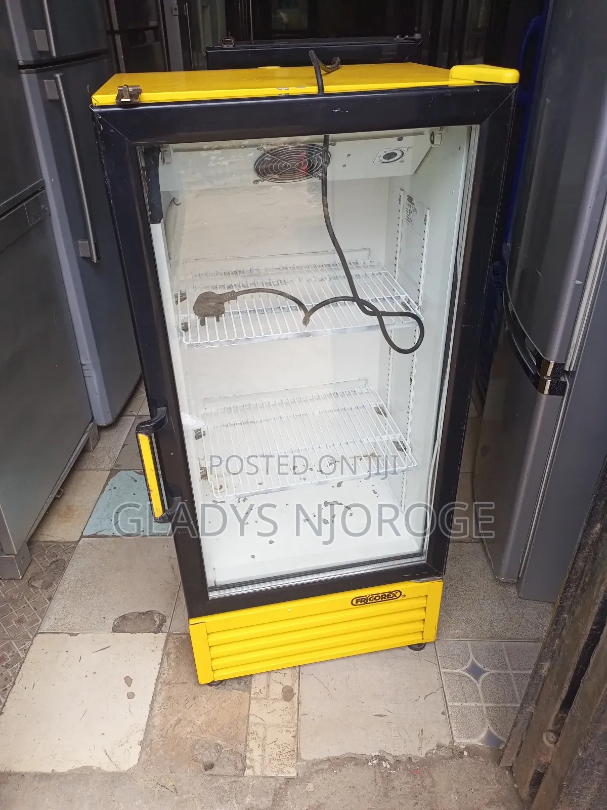 Min Fregorex Yellow Display Fridge