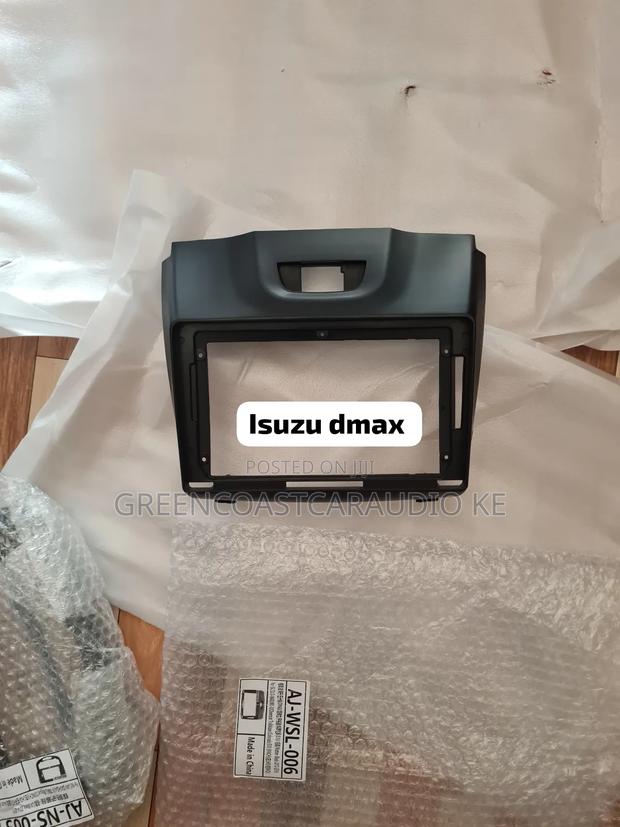 Isuzu Dmax Android Radio Console or Frame