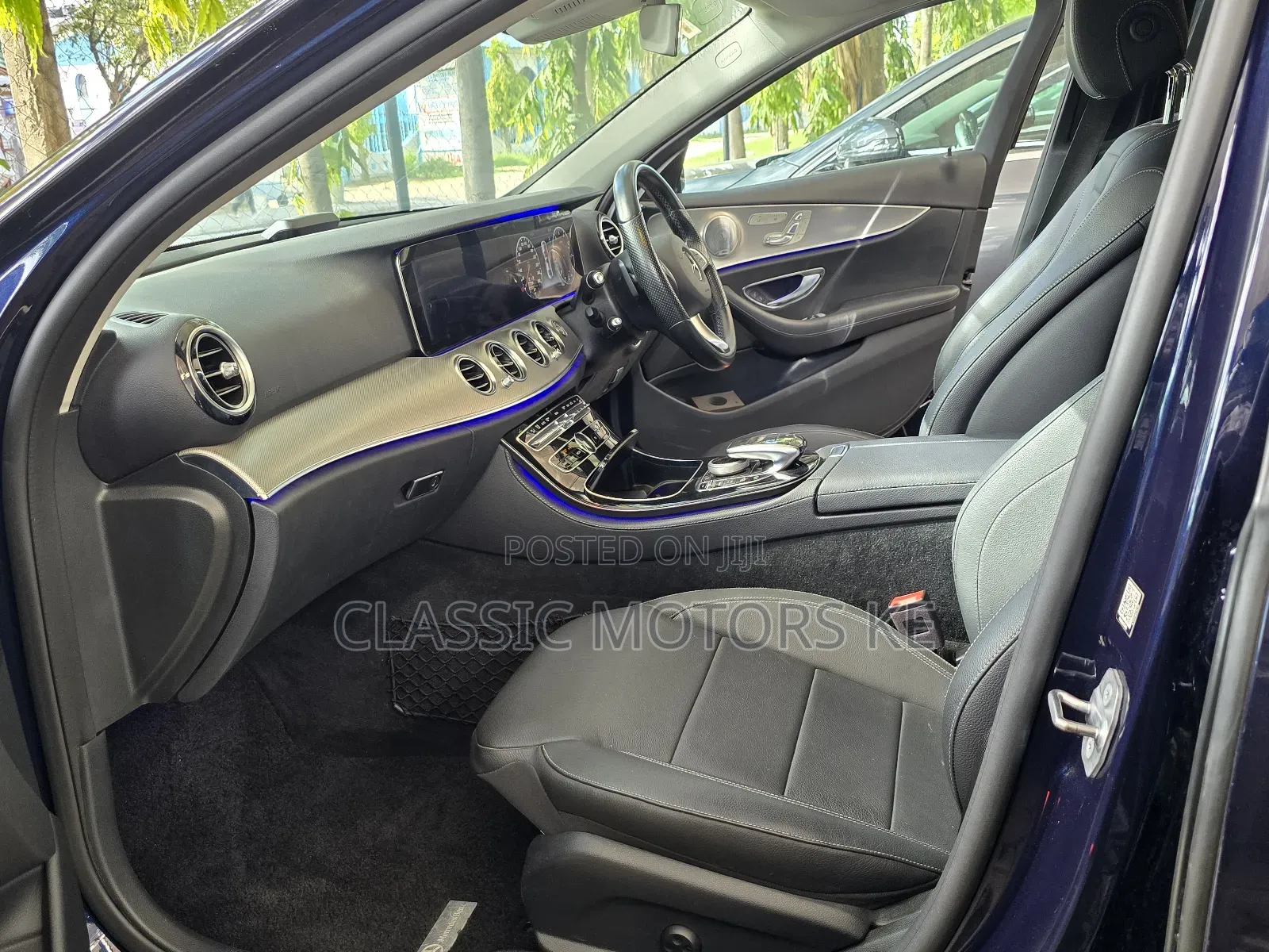 Mercedes-Benz E200 2018 Blue