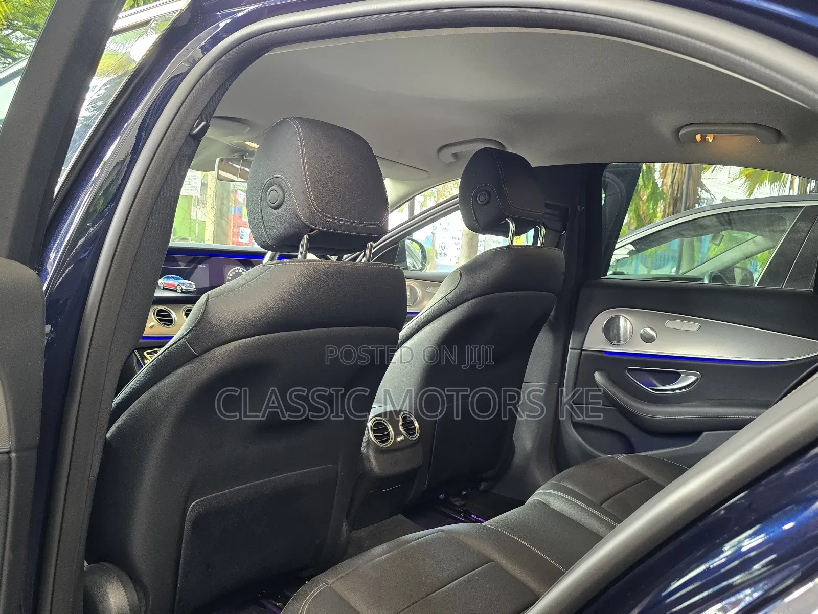 Mercedes-Benz E200 2018 Blue