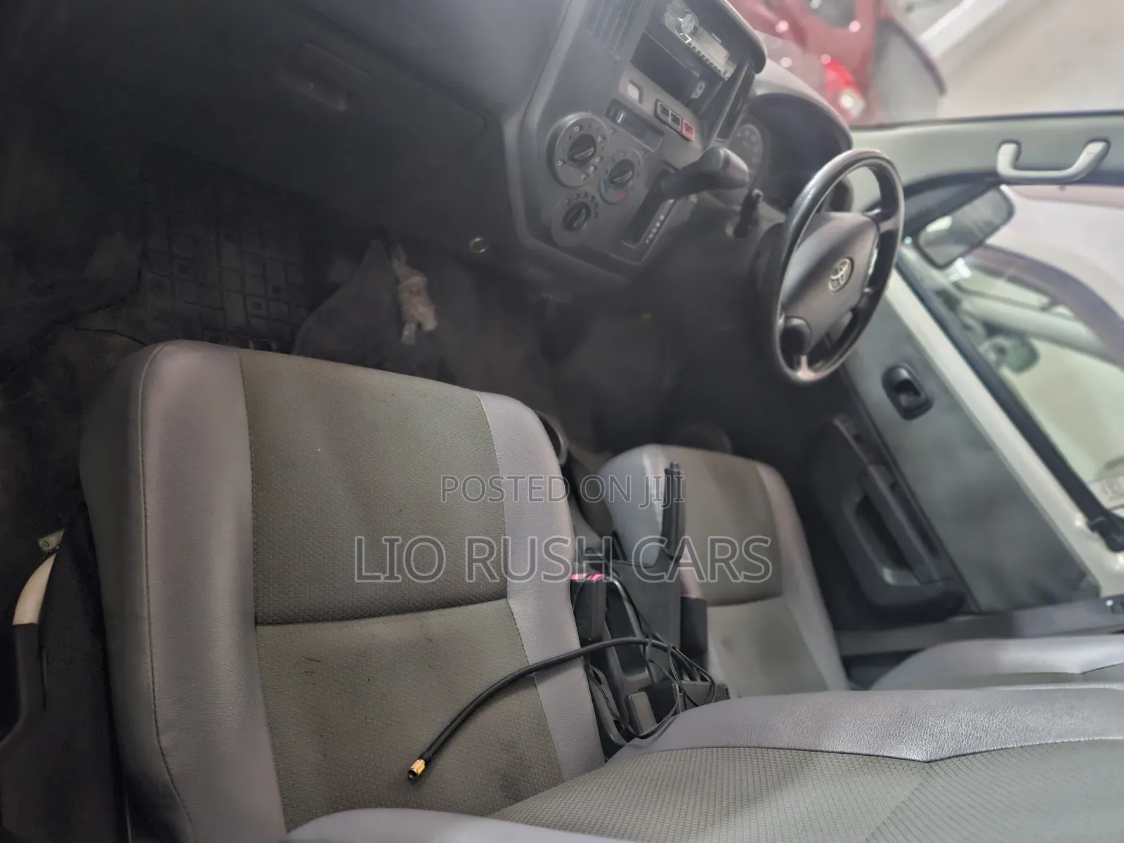 Toyota TownAce 2017 White