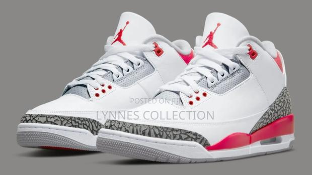 Air Jordan 3 "Black Cat" - thumbnail 3