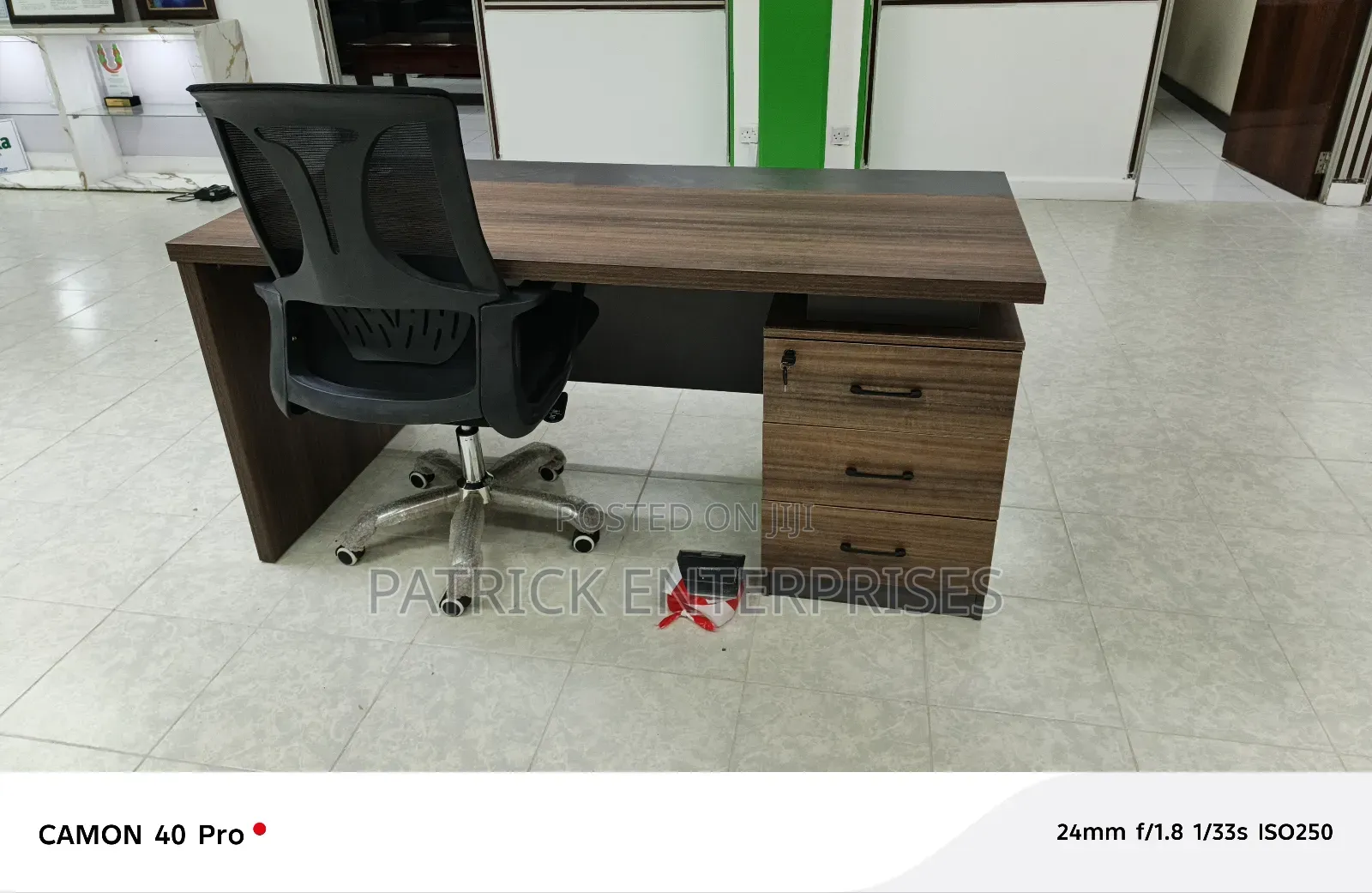 1.6 Mtrs Executive Office Desk Plus Egonomic Office Chair