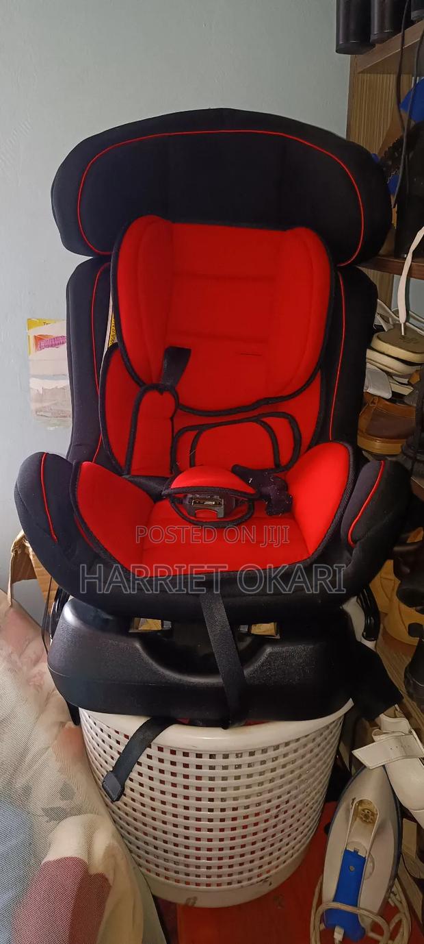 Baby Car Seat - thumbnail 2