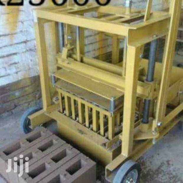 Modtec: Block Making Machine With 3 Molds