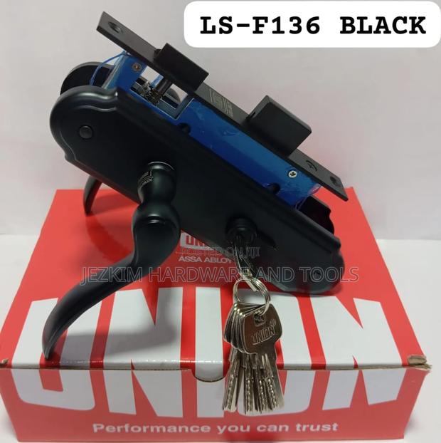 Wooden Door Lock - main view