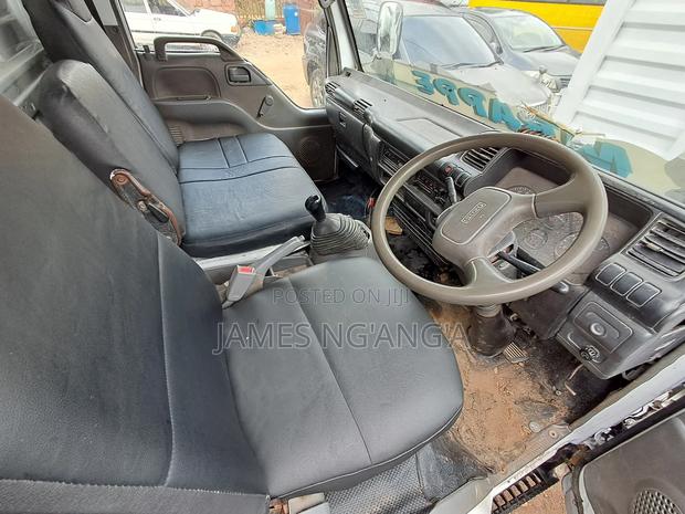 Isuzu NPR Tipper - thumbnail 9