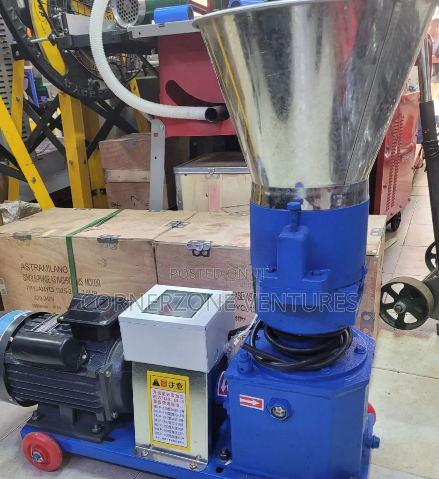 Pellet Maker 450kg P/H
5.0hp/ Pallet Machine