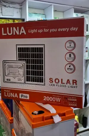 Luna Solar Led Flood Light 2000watts