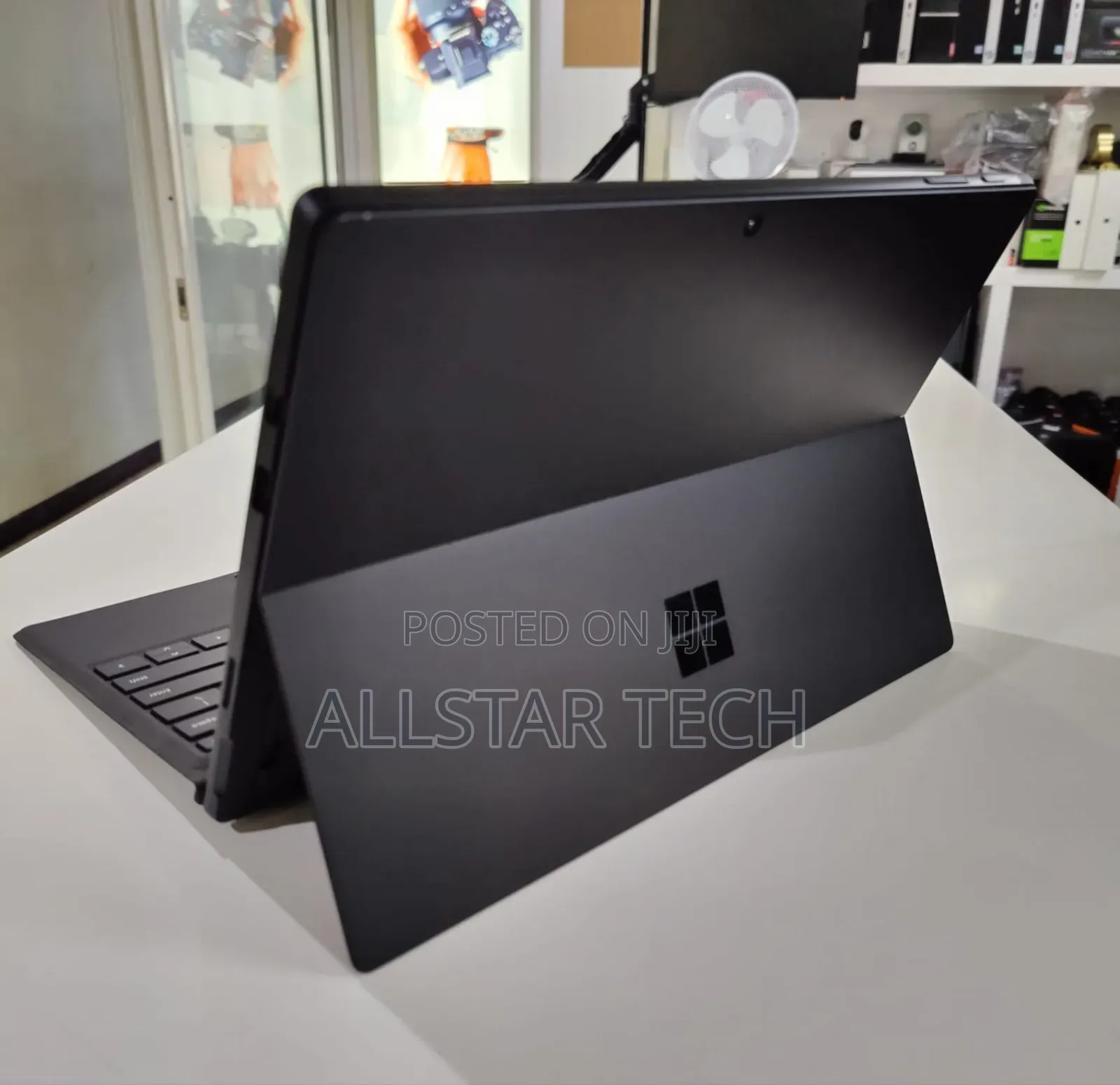 Laptop Microsoft Surface Laptop 6 8GB Intel Core i7 SSD 256GB