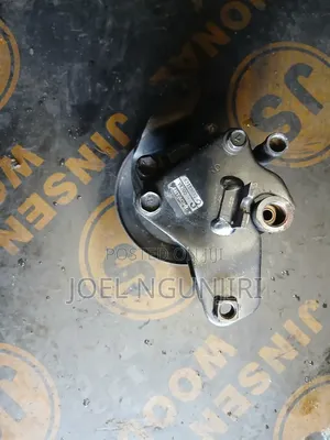 Nissan Td27,Qd32.Power Steering Pump
