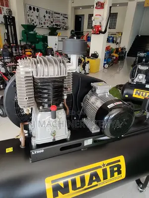 Nuair Italian 500l Three Phase Air Compressor Machine
