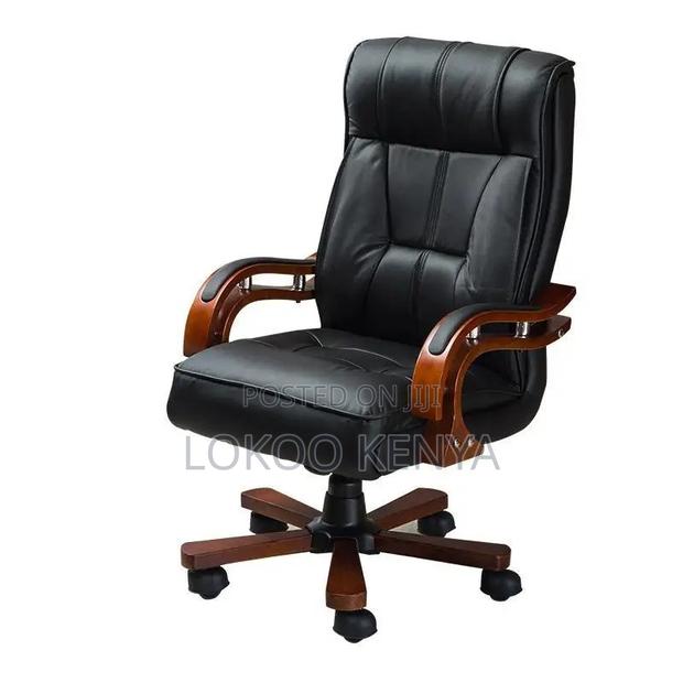 Office Chair: Faux Leather Executive Office Chair - thumbnail 2