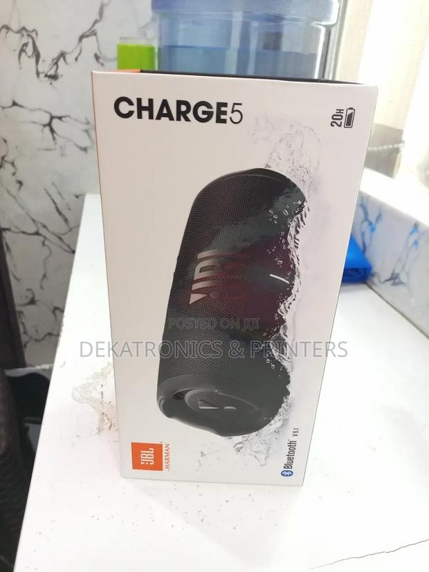 JBL Charge 5