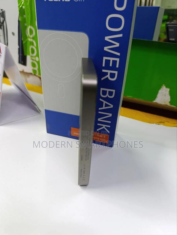 Tecno Magsafe Wireless Power Bank - thumbnail 3