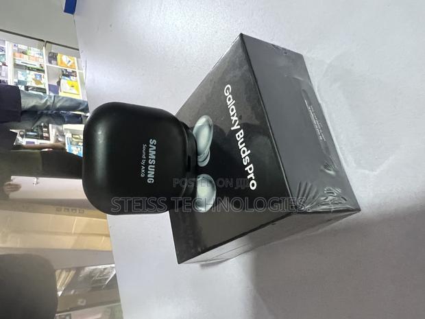 Samsung Galaxy Buds Pro Wireless Buds. - thumbnail 4