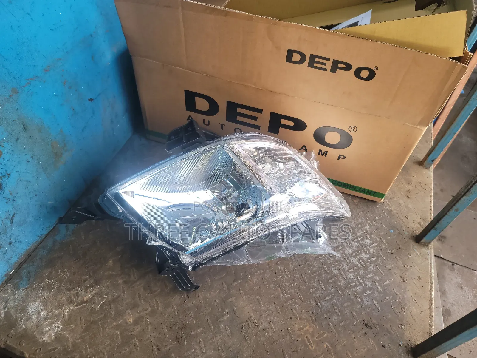Hilux Vigo Headlamps