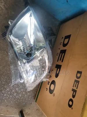 Hilux Vigo Headlamps