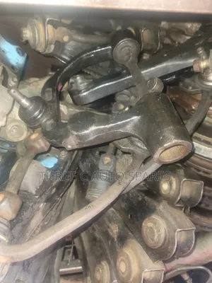 Nissan E26(Nv350)Zd30 Upper Arms