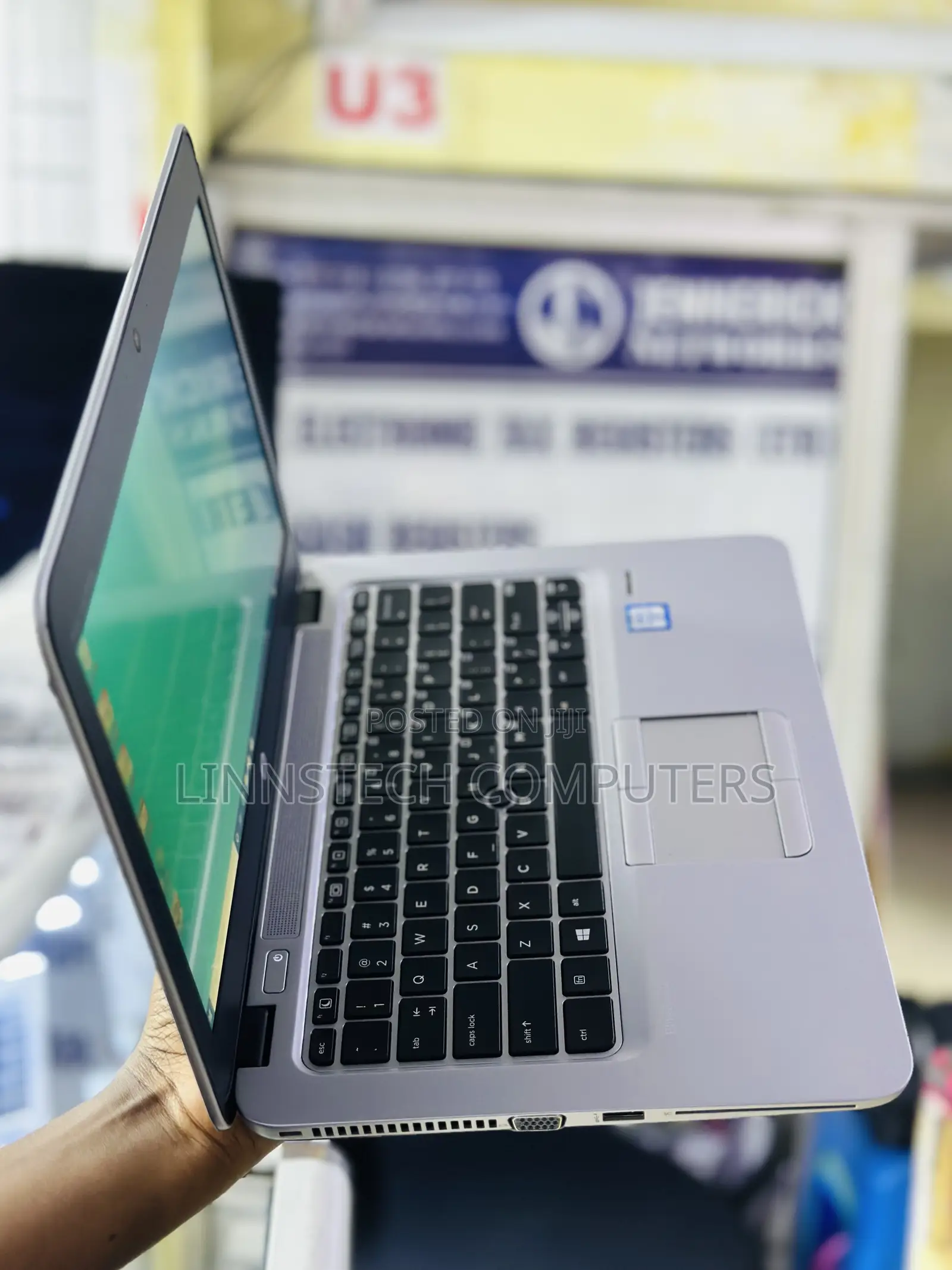 Laptop HP EliteBook 820 8GB Intel Core I5 SSD 256GB
