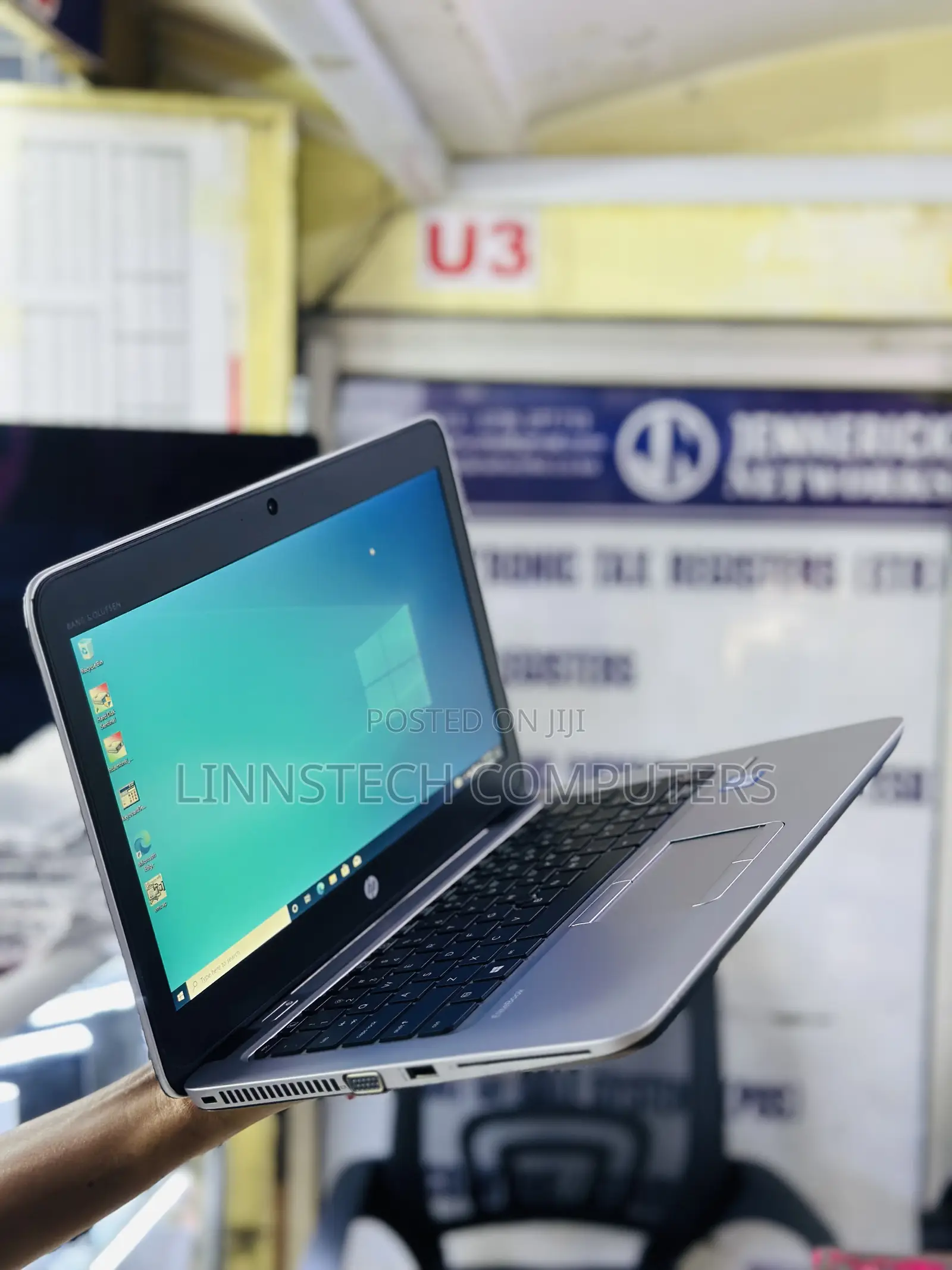 Laptop HP EliteBook 820 8GB Intel Core I5 SSD 256GB