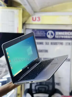 Laptop HP EliteBook 820 8GB Intel Core I5 SSD 256GB
