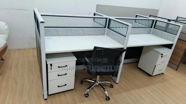 Gray 4-Way Working Station