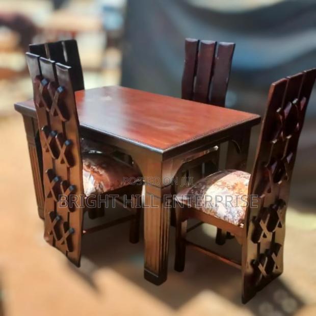 Dining Table, an Extravagant 4 Seater Dining Table