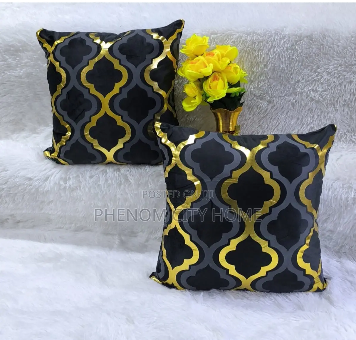 Decorative Classic Throw Pillows