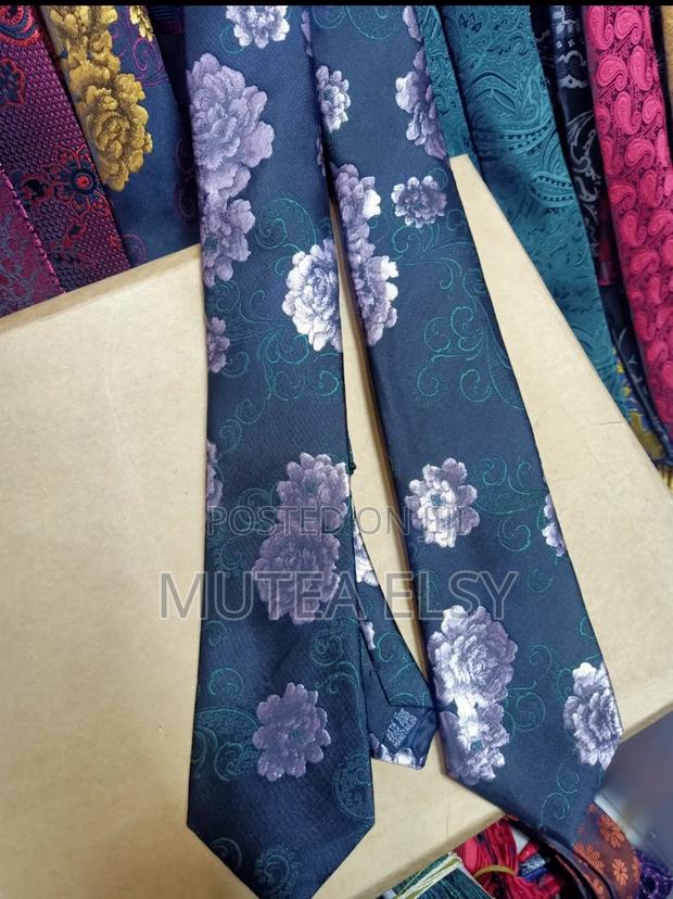 Black With Purple Flowers Executive Tie Sets - thumbnail 2