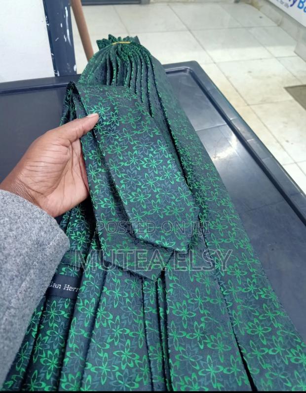 Emelard Green Stripped Executive Single Ties - thumbnail 2