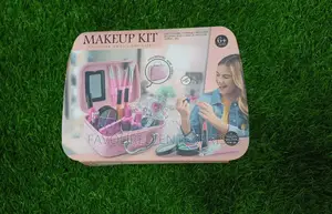 *Make Up Kit* Washable