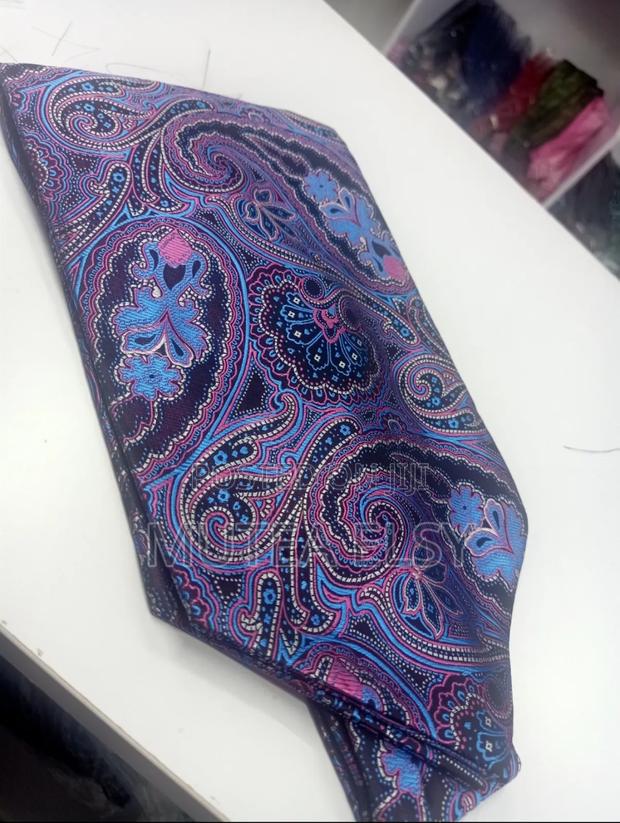 Mint Green Light Purple Vintage Ascot Ties - thumbnail 3