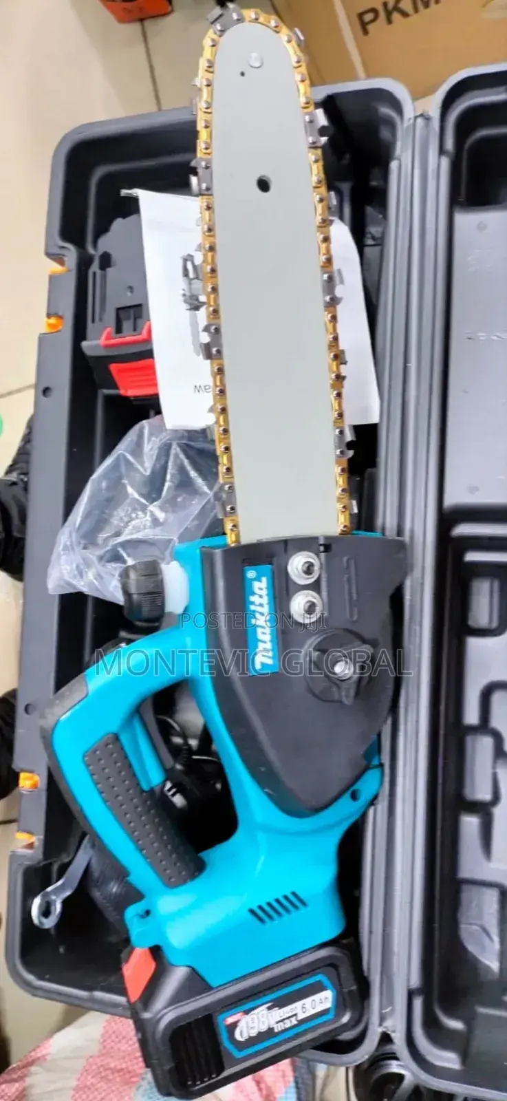 Makita Cordless Chainsaw 12inches