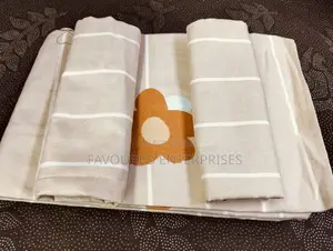 4pcs Bedsheets,