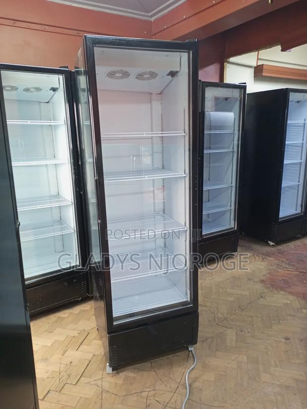 Guaranteen Display Fridge/Well Maintained