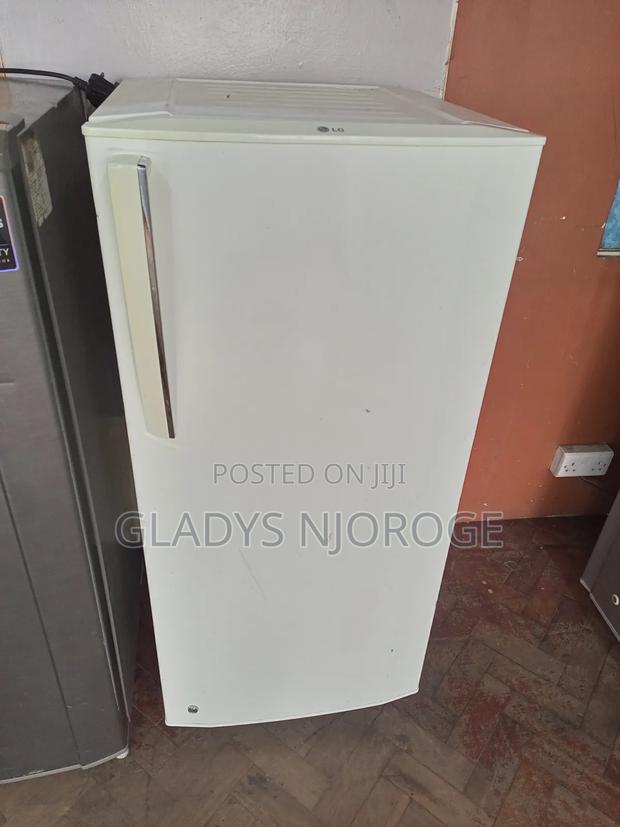 White Lg Fridge 200l - thumbnail 2