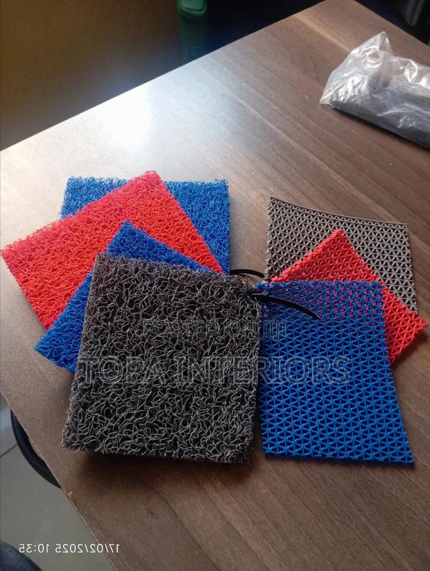 Slippery Surfaces Outdoor and Indoor PVC Antislip Floor Rubber Mats
