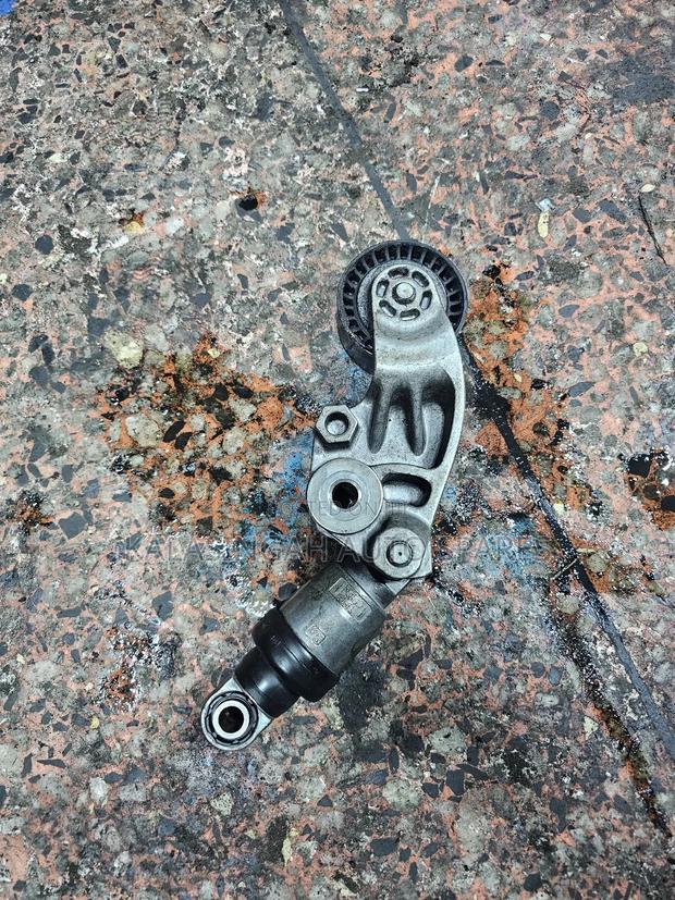 Belt Tensioner Mazda Cx5
