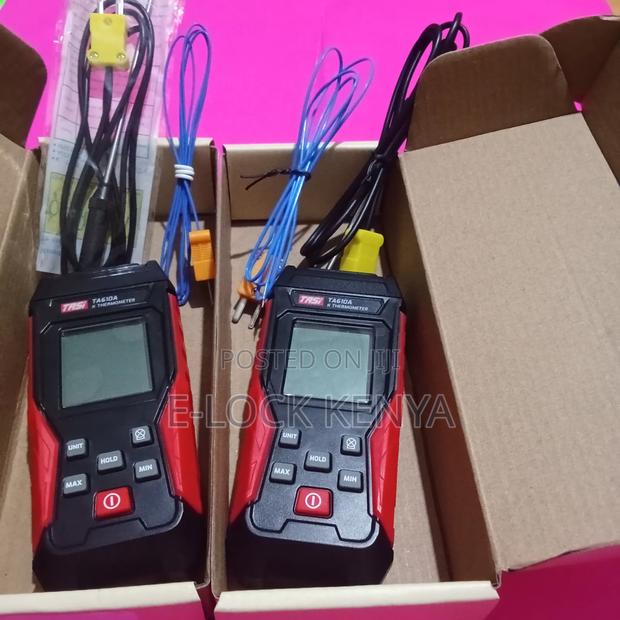 High Temperature Thermocouple Thermometer - main view