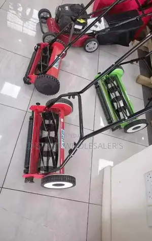 Powerful Manual Lawn Mower Machine